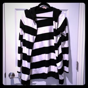 BLACK & WHITE STRIPED OPEN HOODIE